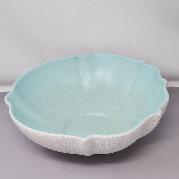 Vintage Royal Haeger Textured Ceramic Bowl With Scalloped Edge - Picture 1 of 10